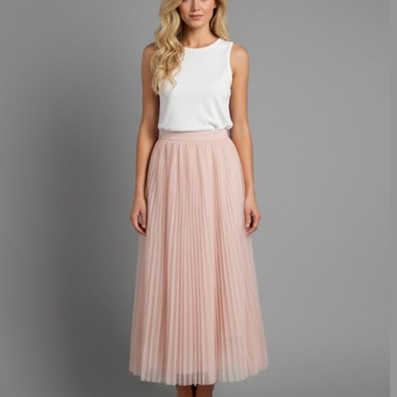 Dresses & Skirts - Baby Pink Mesh Tulle Pleated Skirt